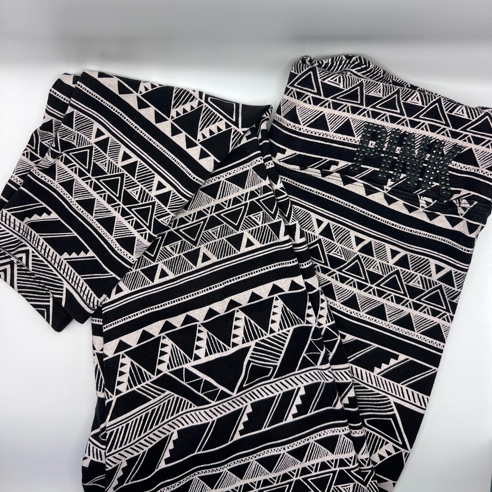Victory Secret Pink Leggings